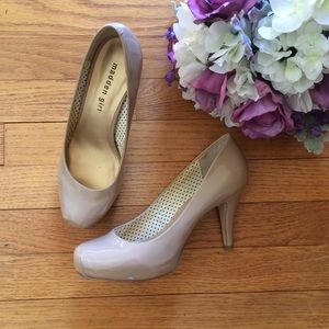 Madden Girl Nude Patent Leather Pumps Size 7
